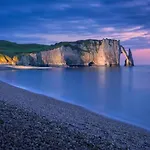 Hyper Centre - Balcon / Parking Διαμέρισμα *