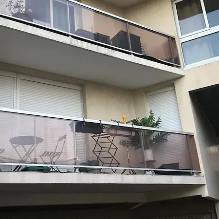 Hyper Centre - Balcon / Parking Апартаменты *