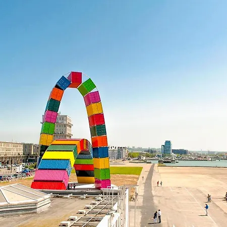 Hyper Centre - Balcon / Parking Апартаменты *
