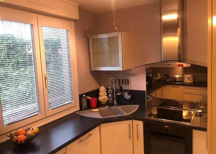 Hyper Centre - Balcon / Parking